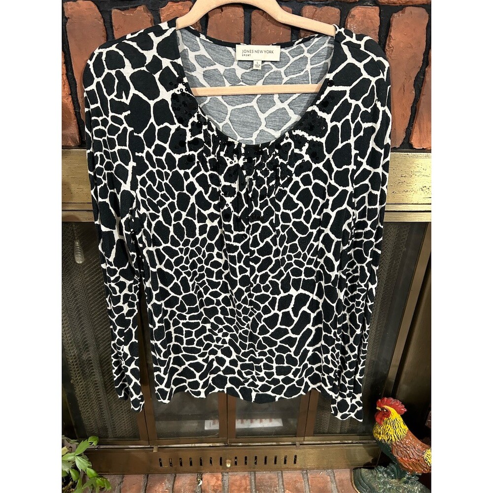 Jones New York Sport Top Womens L Black & White Giraffe Sequin Scoop Neck